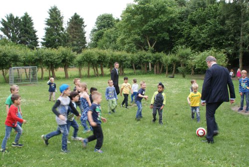 Fußball spielen