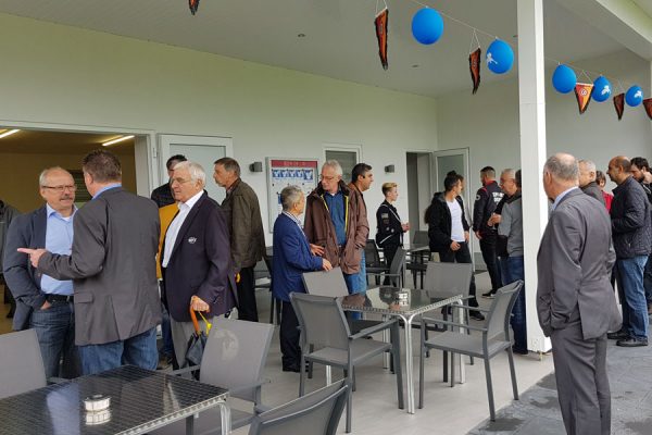 Reger Austausch unter den Gästen
