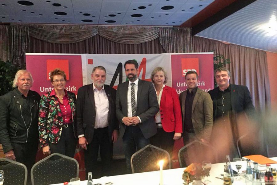 v.L. Bernd Bischof (AfA), Susanne Mittag, Axel Brammer, Olaf Lies, Karin Logemann, Deniz Kurku, Olaf Sasse (DGB)