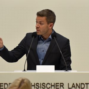 Deniz Kurku a Rednerpult