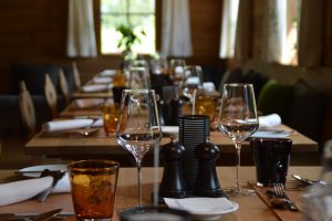 Gedeckter Tisch