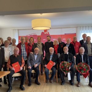 Gruppenbild mit den Jubilare