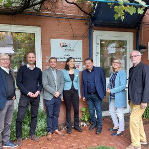 Gruppenbild mit dem Ministr